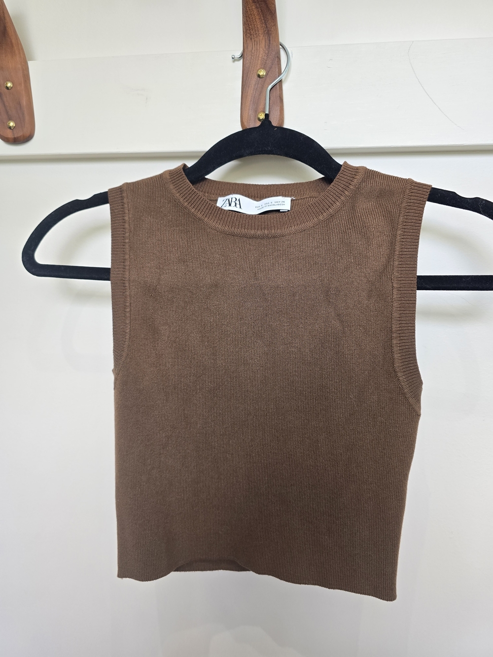 Zara Brown Knit Sleeveless Crop Top